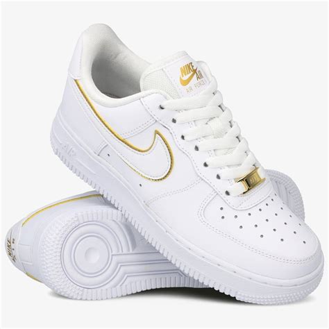 nike air force 1 07 le weiß|air force 1 07 foot locker.